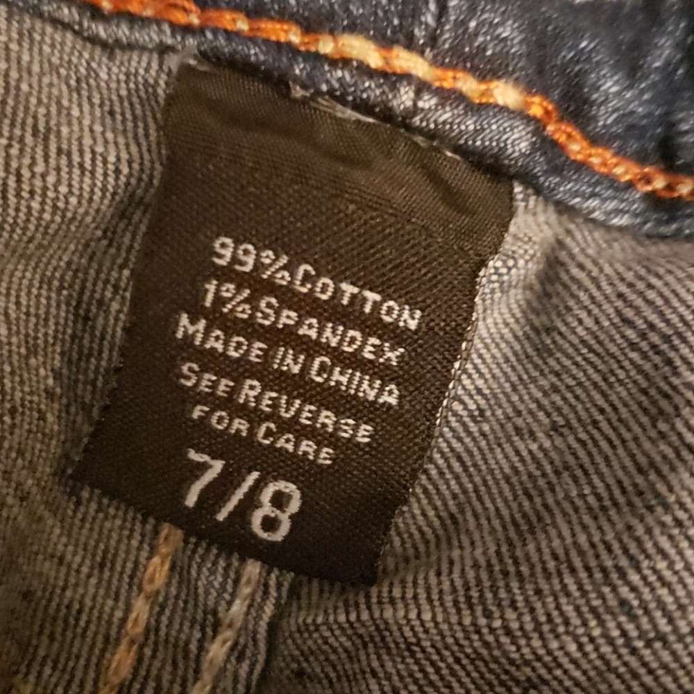 ARIYA JEANS - Picture 8 of 10